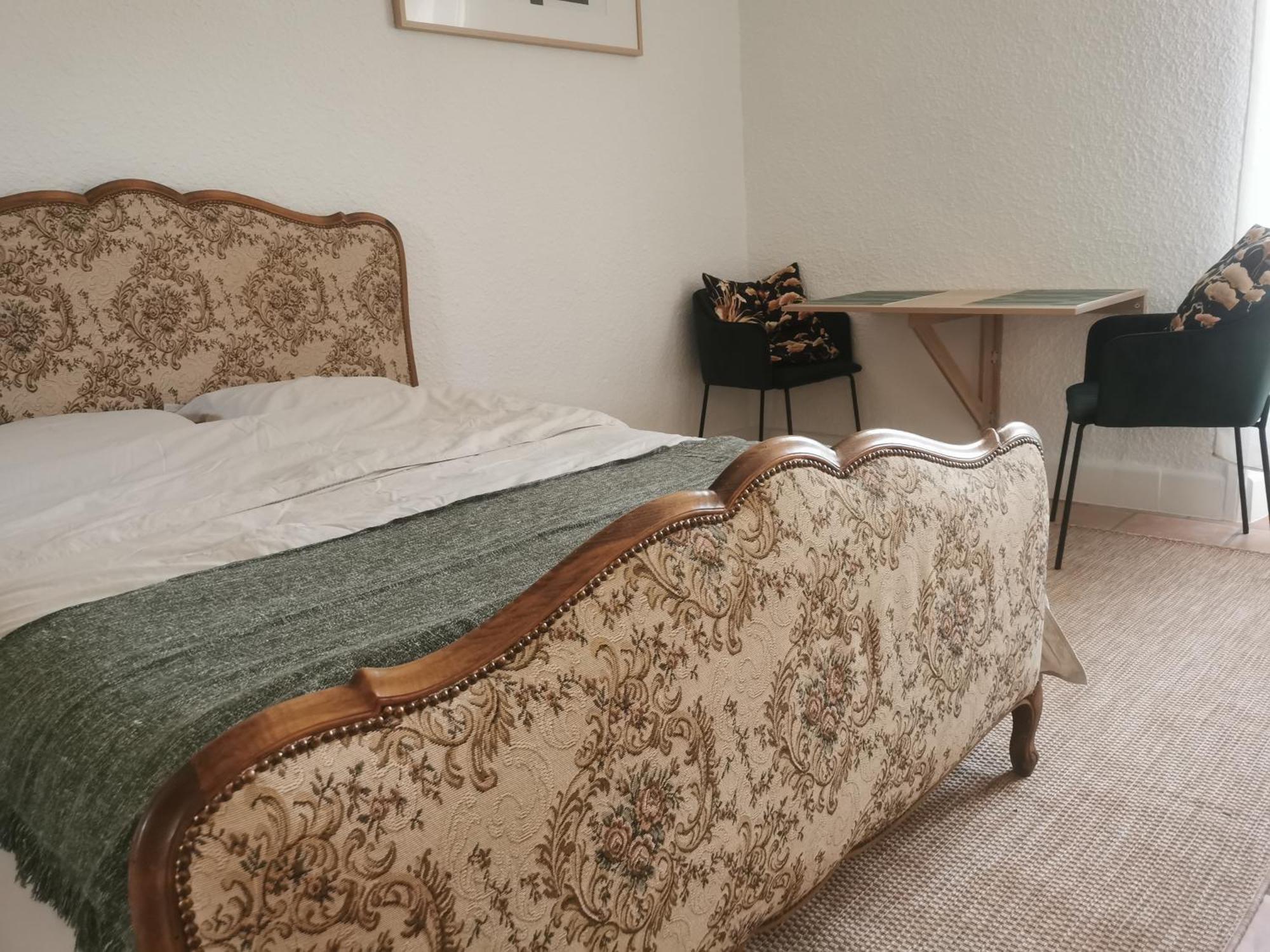 Au Petit Faubourg Apartment กริญญ็อง ภายนอก รูปภาพ